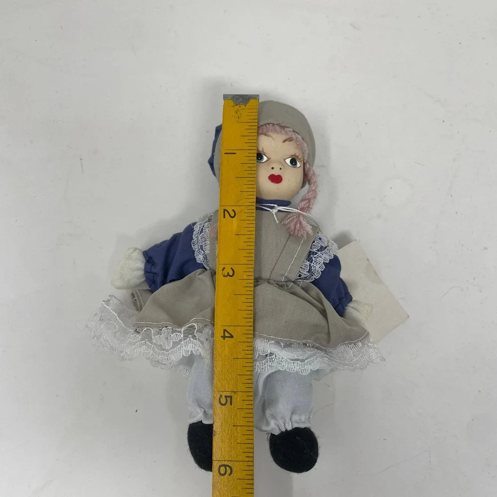 Vintage Porcelain Head Sitting Dolls Trio Lace‎ Aprons Yarn Hair Set of 3